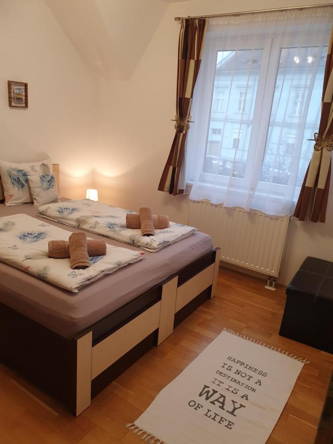 Smiley Apartment Sibiu Luaran gambar